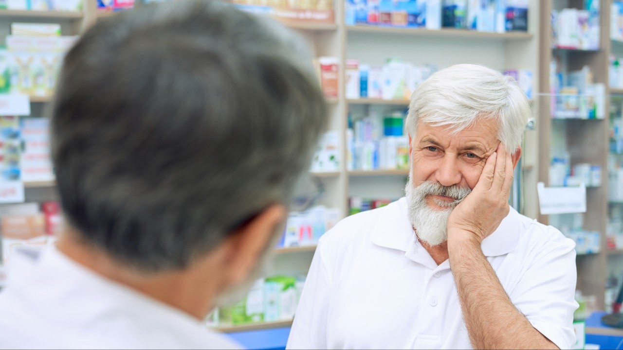 patient-older-pharmacy-1280